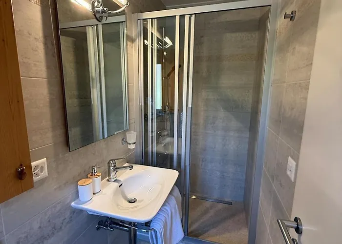 Balcon Sur Les Alpes A Crans-montana * 朗斯