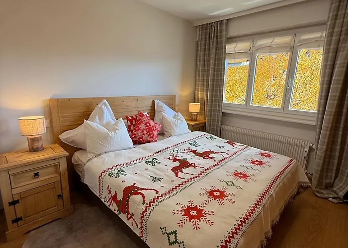 Balcon Sur Les Alpes A Crans-montana アパート